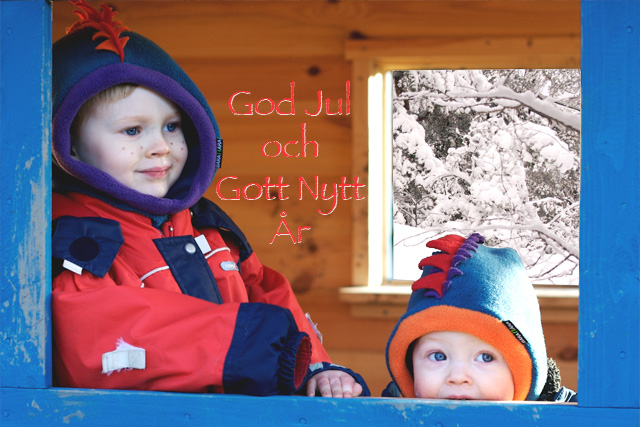 God Jul och Gott Nytt År önskar Nora, Isak, Josefin och Dan